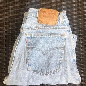 Vintage Levi’s Mom Jeans